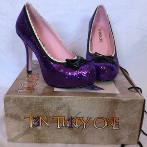 Cute Sparkly Purple Pumps